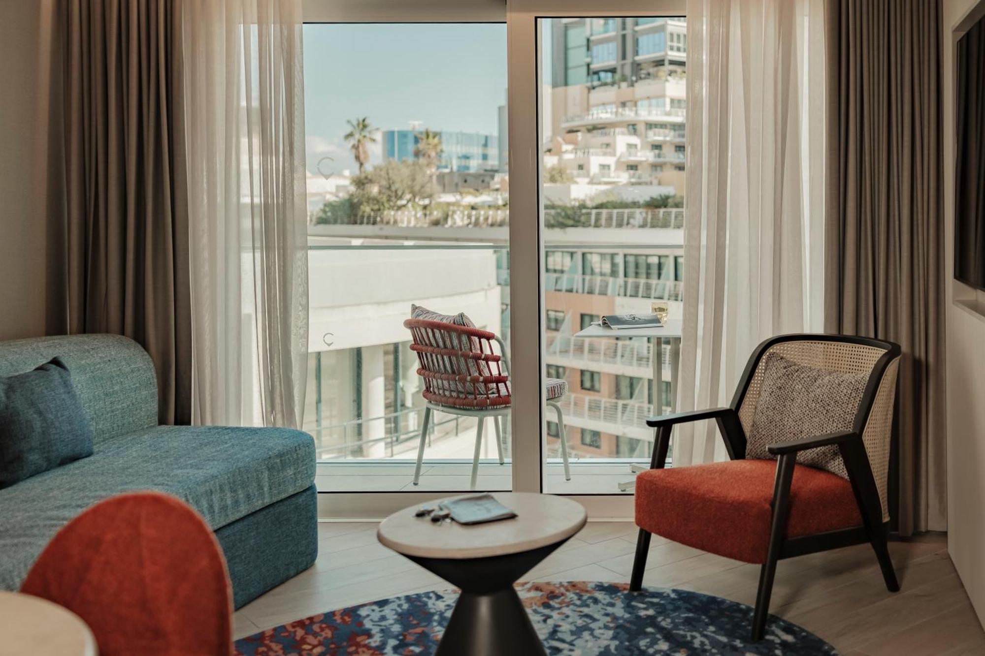 מלון Saint Julian's Hyatt Centric Malta מראה חיצוני תמונה